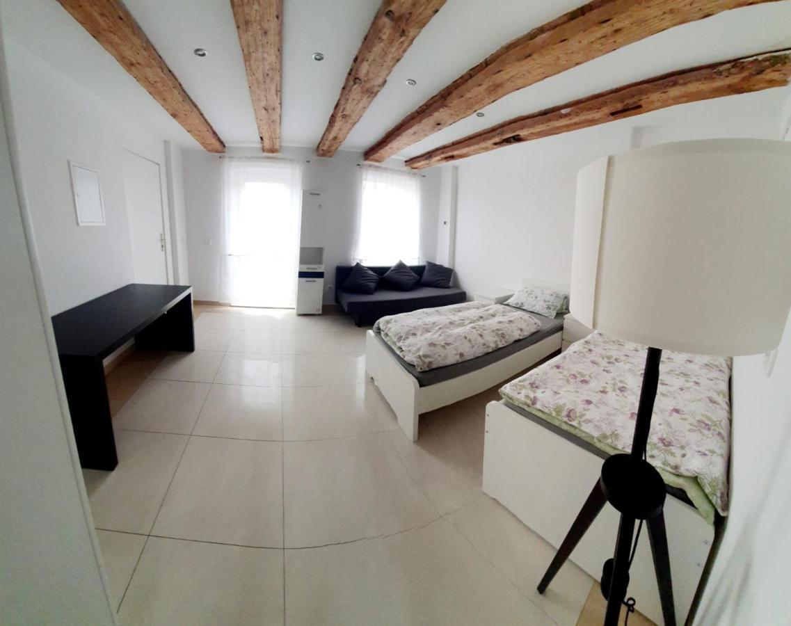 And Bright Flat In Pankow * Berlin